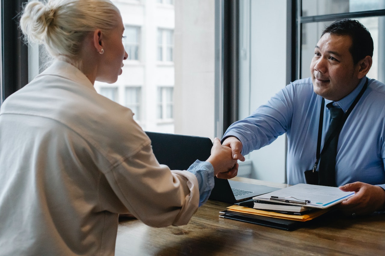 Lawyer meeting a client for a consult